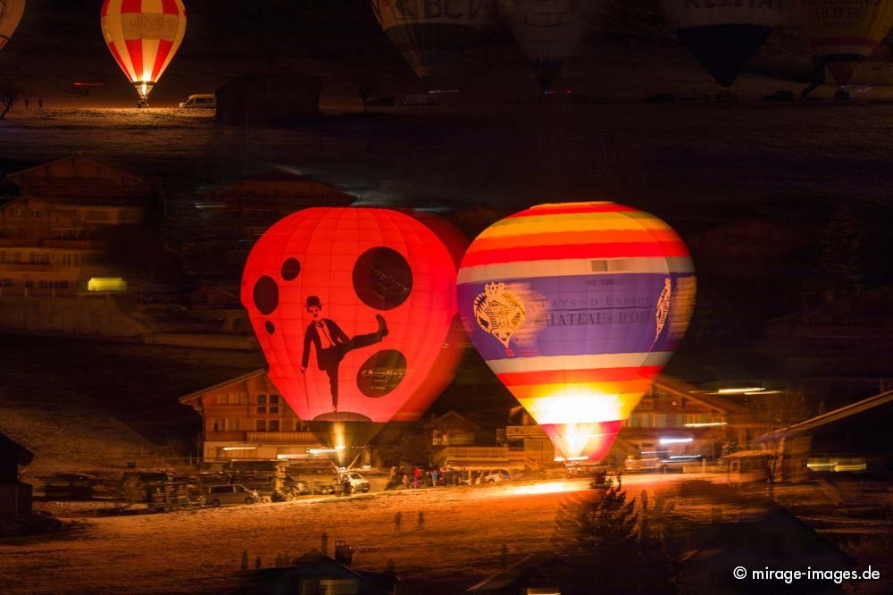 Nightglow at the 40th International Hot Air Balloon Festival, dedicated to Charly Chaplin
Château-d’Œx
